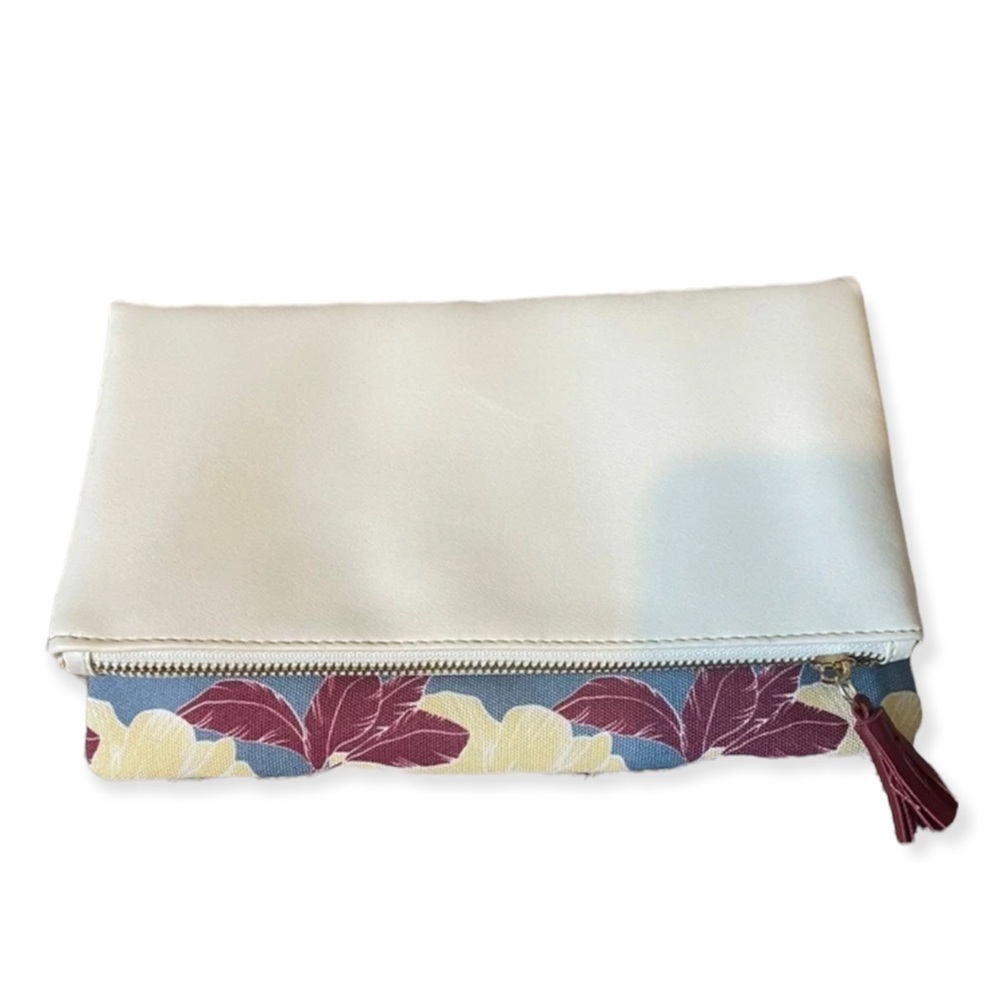 2 for 30✨Rachel Pally Reversible Clutch